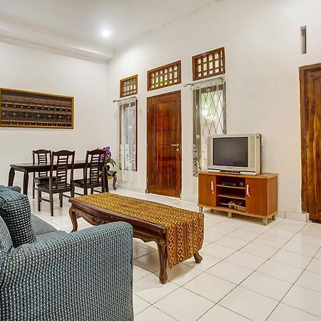 Super Oyo 91055 Homestay Syariah Bandar Lampung Buitenkant foto