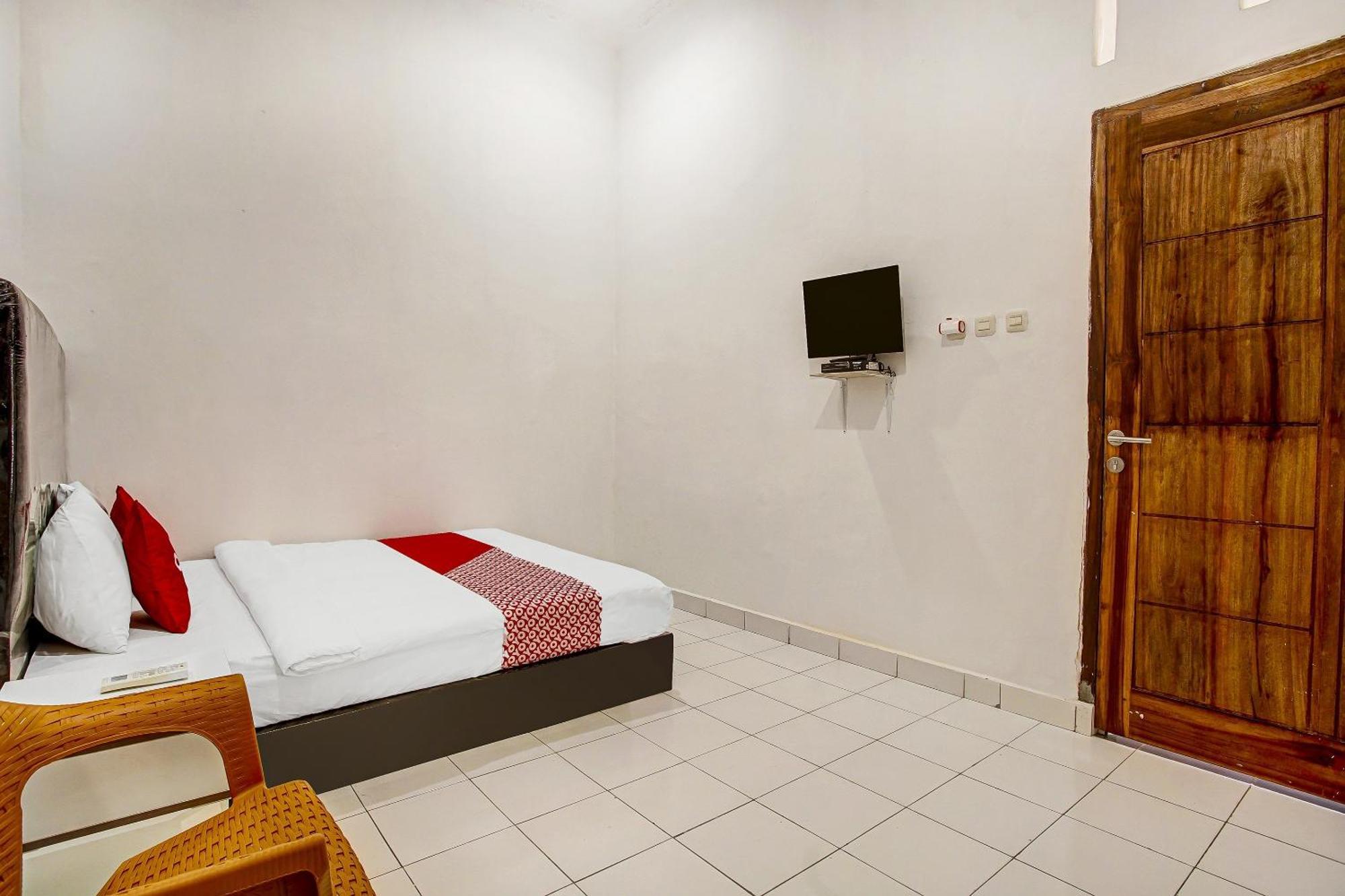 Super Oyo 91055 Homestay Syariah Bandar Lampung Buitenkant foto