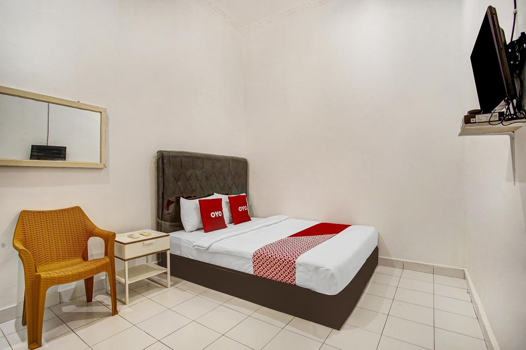 Super Oyo 91055 Homestay Syariah Bandar Lampung Buitenkant foto