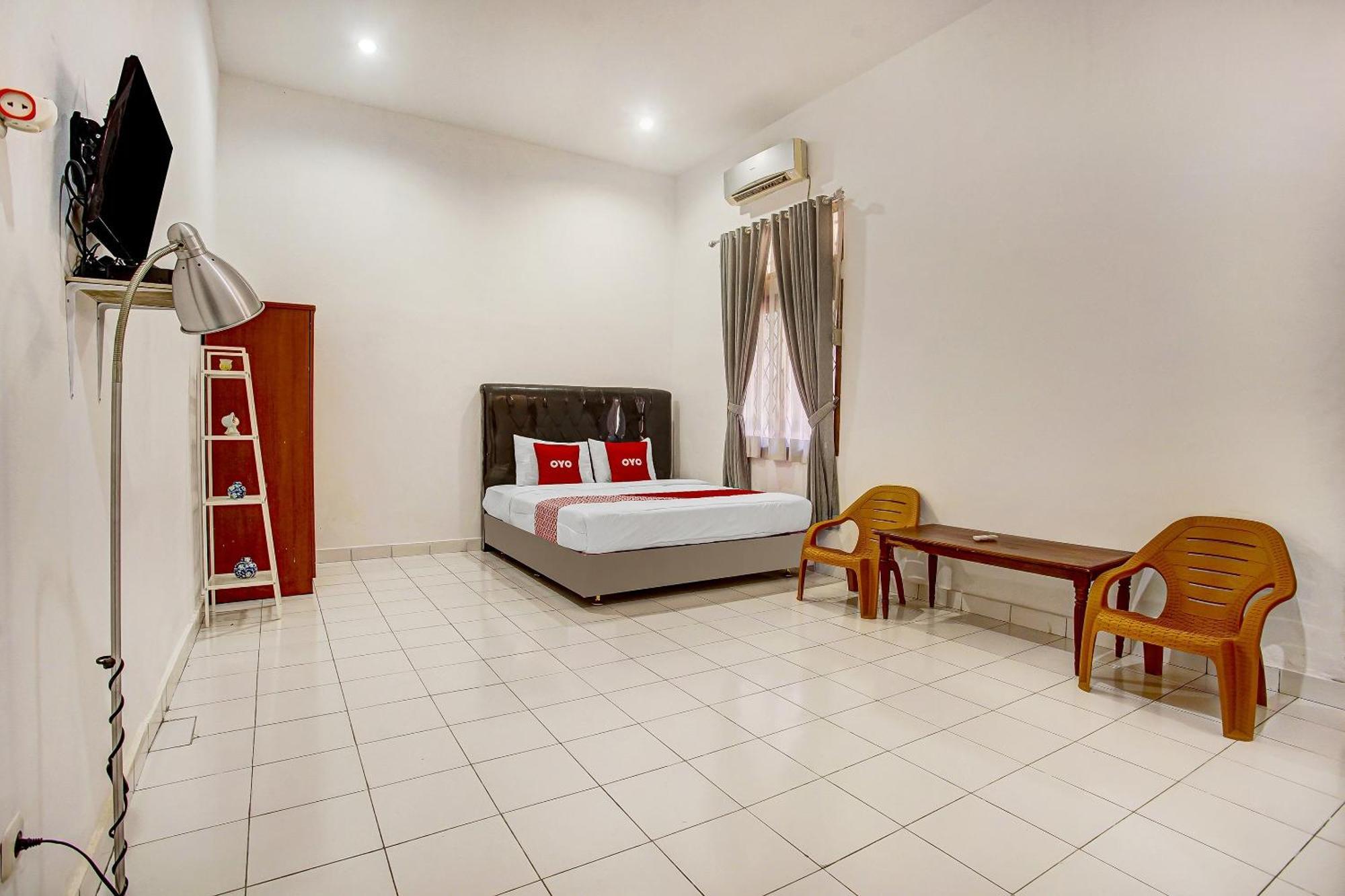 Super Oyo 91055 Homestay Syariah Bandar Lampung Buitenkant foto